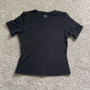 Quince • Black Second Skin Cropped Tee